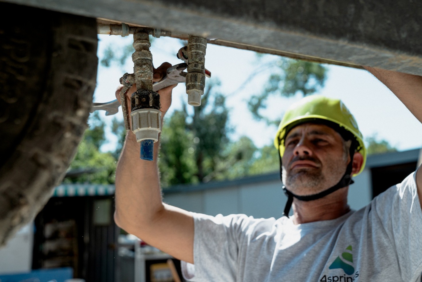 Mobile Homes and Hookups: A Practical Guide to a Smooth Installation